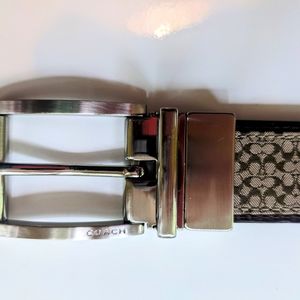 Coach signature belt